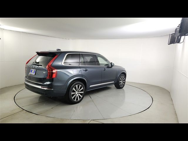 2024 Volvo XC90 Plus Bright Theme