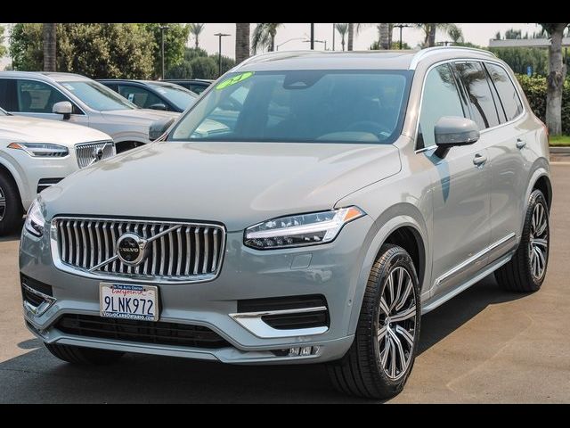 2024 Volvo XC90 Plus Bright Theme