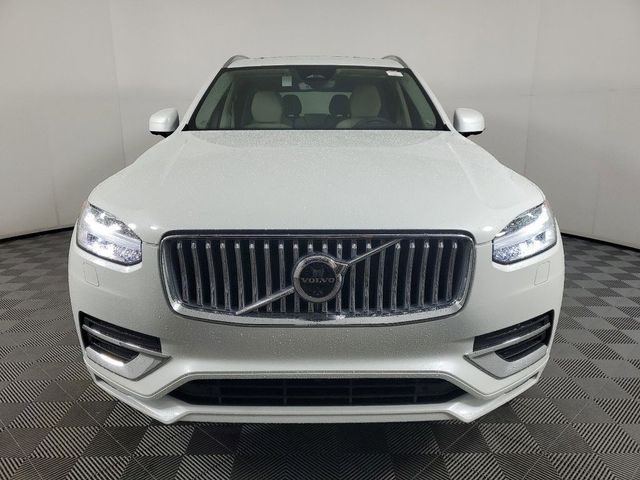 2024 Volvo XC90 Plus Bright Theme