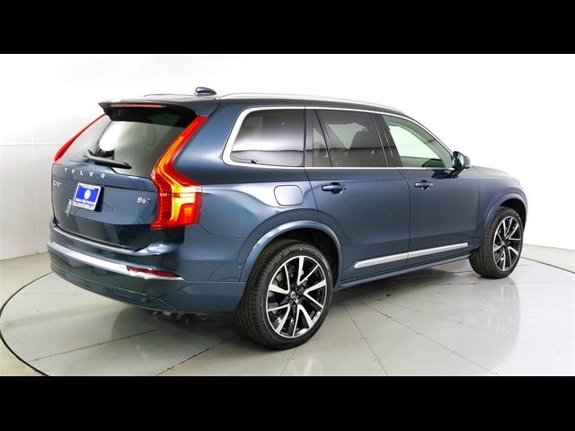 2024 Volvo XC90 Plus Bright Theme