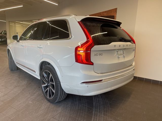 2024 Volvo XC90 Plus Bright Theme