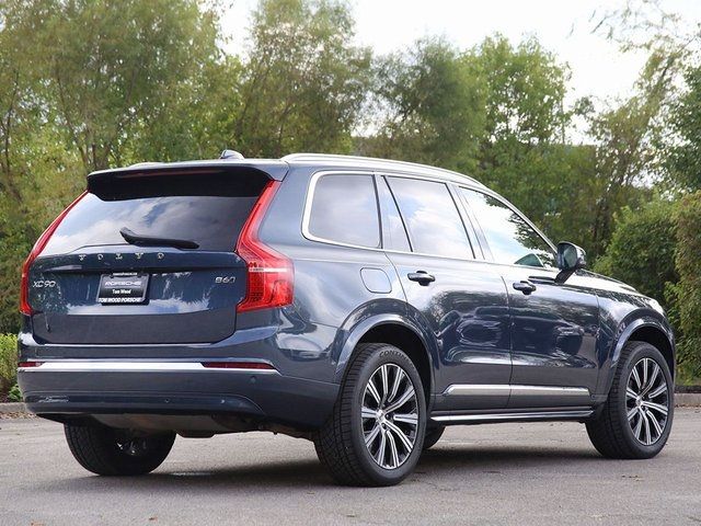 2024 Volvo XC90 Plus Bright Theme