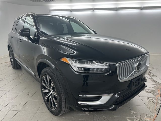 2024 Volvo XC90 Plus Bright Theme