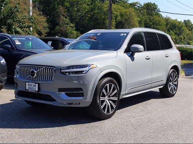 2024 Volvo XC90 Plus Bright Theme