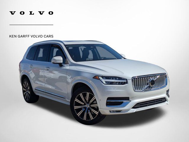 2024 Volvo XC90 Plus Bright Theme