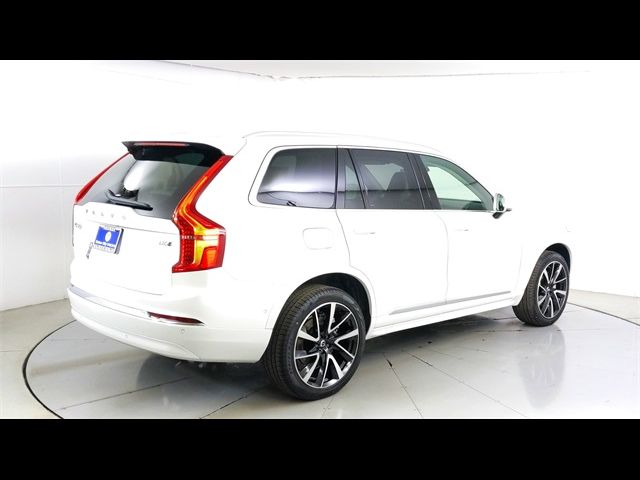 2024 Volvo XC90 Plus Bright Theme