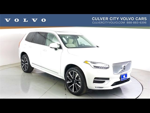 2024 Volvo XC90 Plus Bright Theme