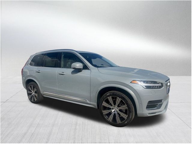 2024 Volvo XC90 Plus Bright Theme