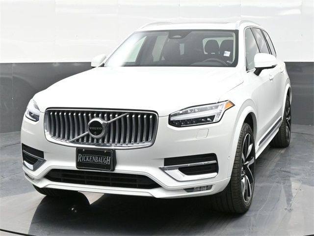 2024 Volvo XC90 Plus Bright Theme