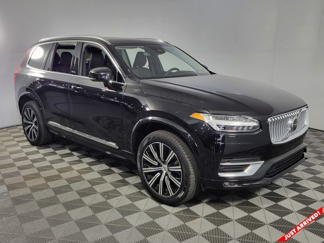 2024 Volvo XC90 Plus Bright Theme