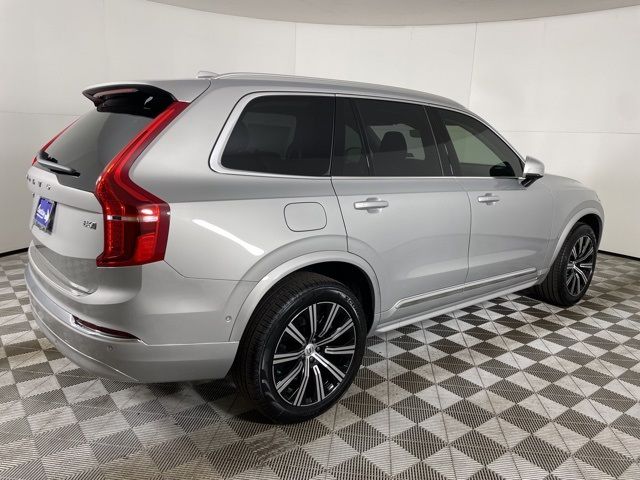 2024 Volvo XC90 Plus Bright Theme