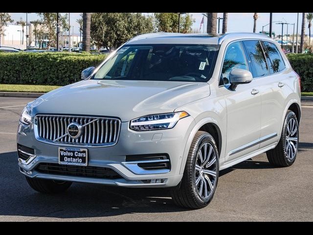 2024 Volvo XC90 Plus Bright Theme