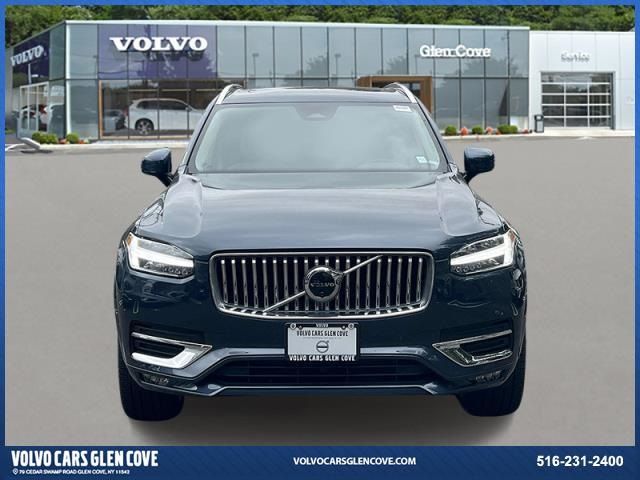 2024 Volvo XC90 Plus Bright Theme