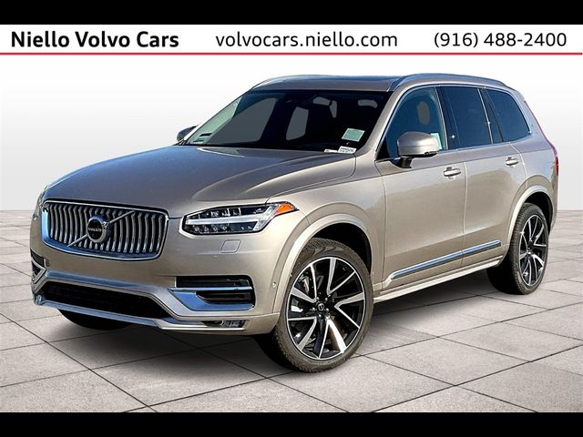 2024 Volvo XC90 Plus Bright Theme