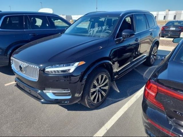 2024 Volvo XC90 Plus Bright Theme