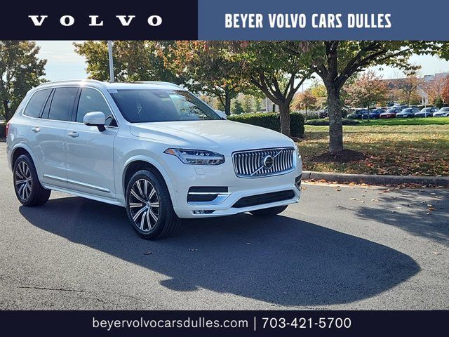 2024 Volvo XC90 Plus Bright Theme