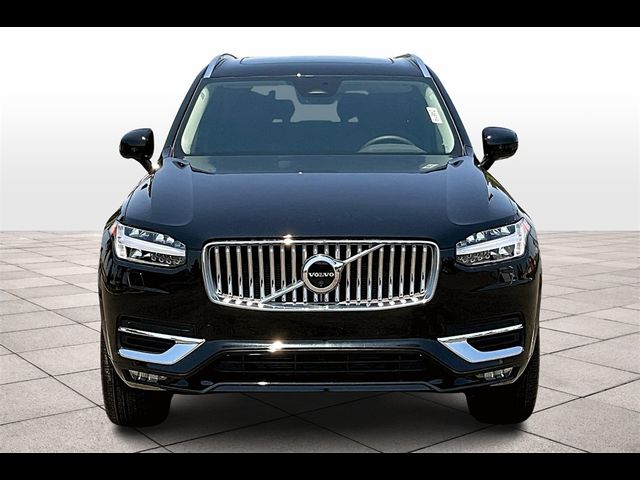 2024 Volvo XC90 Plus Bright Theme