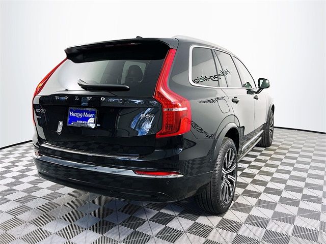 2024 Volvo XC90 Plus Bright Theme