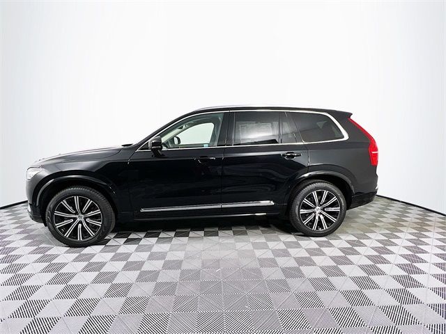 2024 Volvo XC90 Plus Bright Theme