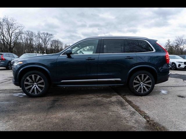 2024 Volvo XC90 Plus Bright Theme