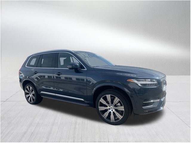 2024 Volvo XC90 Plus Bright Theme