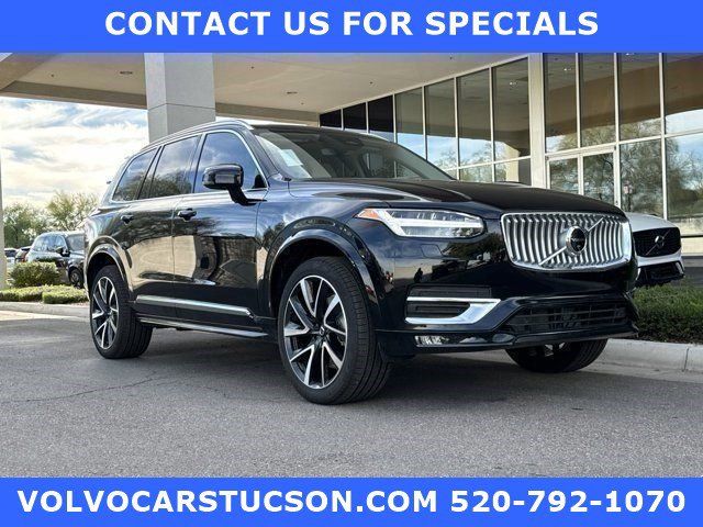 2024 Volvo XC90 Plus Bright Theme