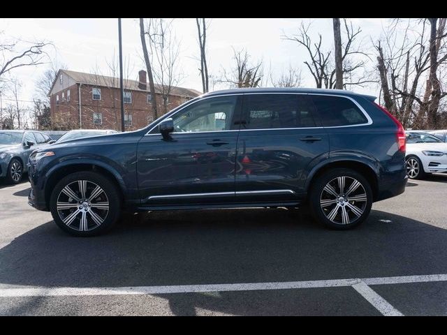 2024 Volvo XC90 Plus Bright Theme