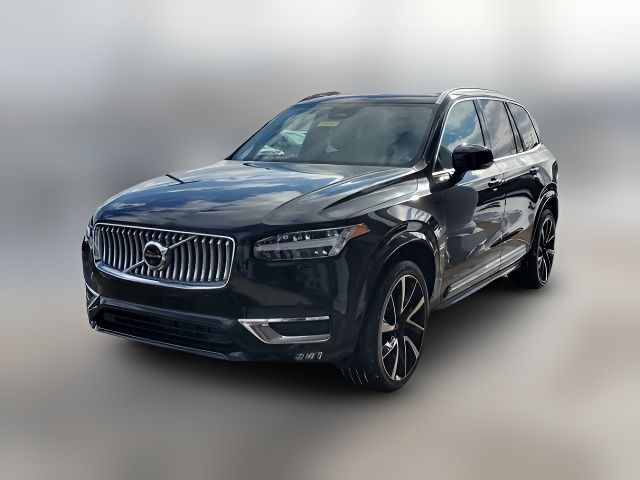 2024 Volvo XC90 Plus Bright Theme