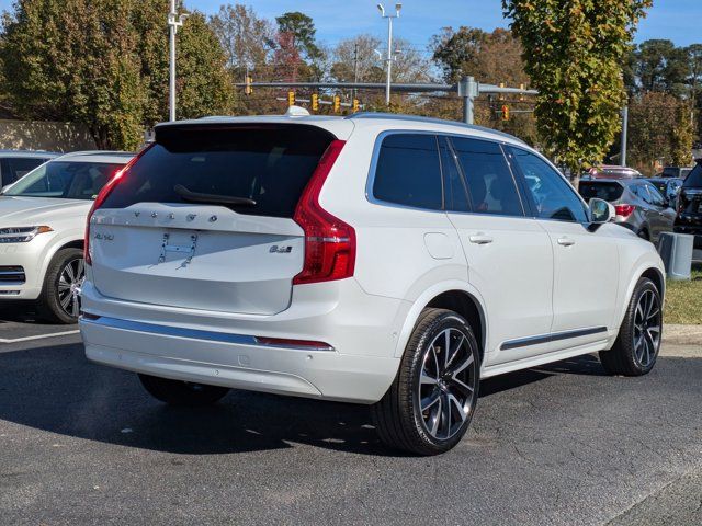 2024 Volvo XC90 Plus Bright Theme