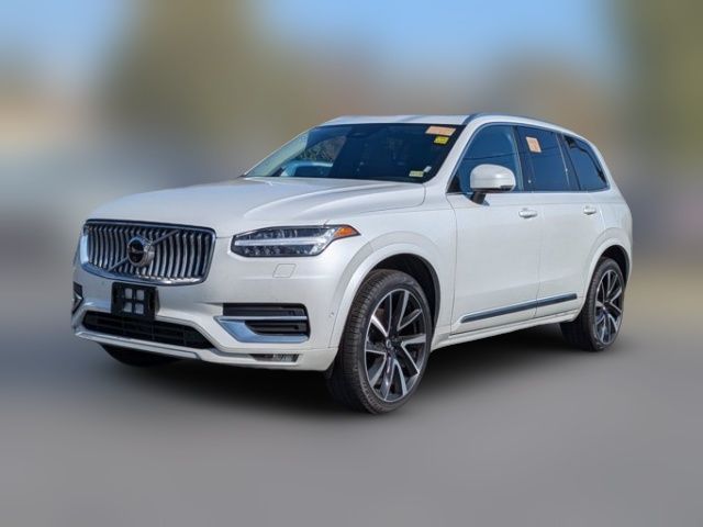 2024 Volvo XC90 Plus Bright Theme