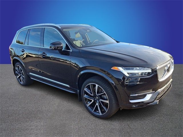 2024 Volvo XC90 Plus Bright Theme