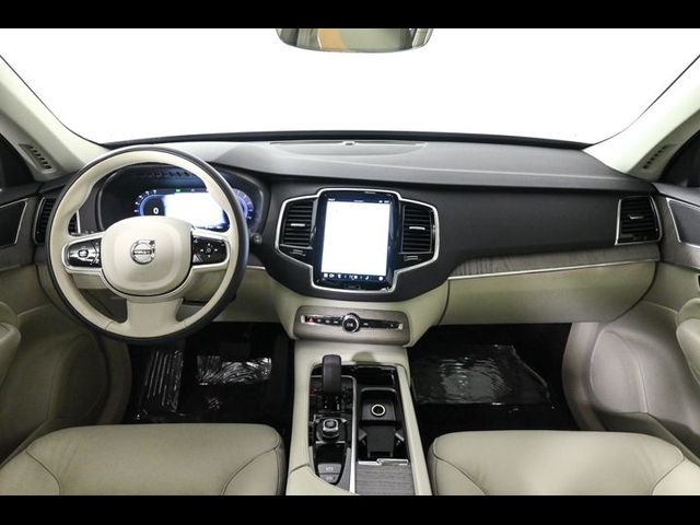 2024 Volvo XC90 Plus Bright Theme