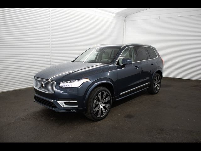 2024 Volvo XC90 Plus Bright Theme