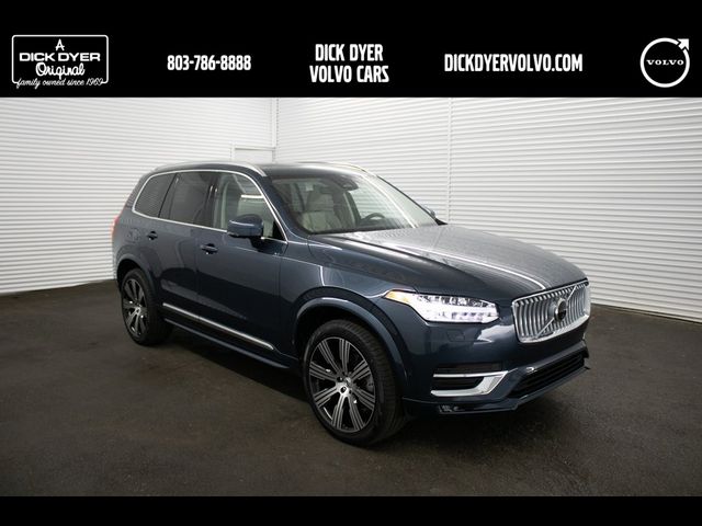 2024 Volvo XC90 Plus Bright Theme