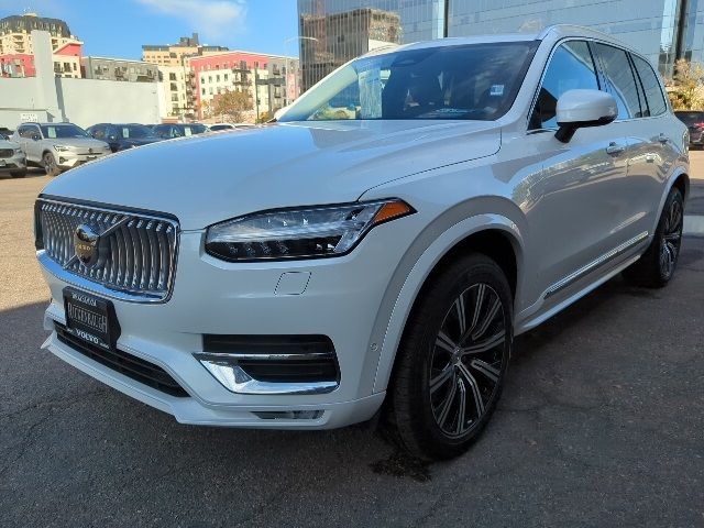 2024 Volvo XC90 Plus Bright Theme