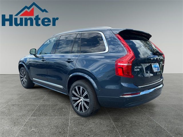 2024 Volvo XC90 Plus Bright Theme