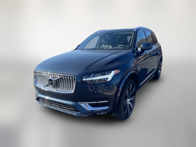 2024 Volvo XC90 Plus Bright Theme