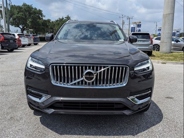 2024 Volvo XC90 Plus Bright Theme