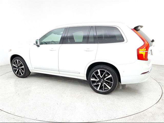 2024 Volvo XC90 Plus Bright Theme