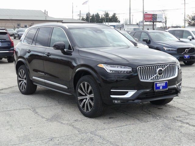 2024 Volvo XC90 Plus Bright Theme