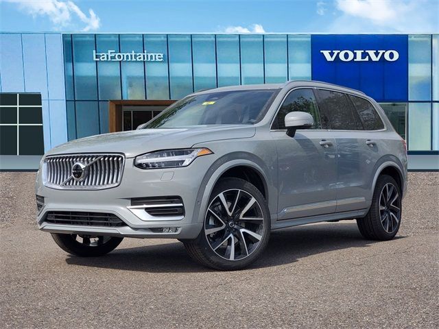 2024 Volvo XC90 Plus Bright Theme