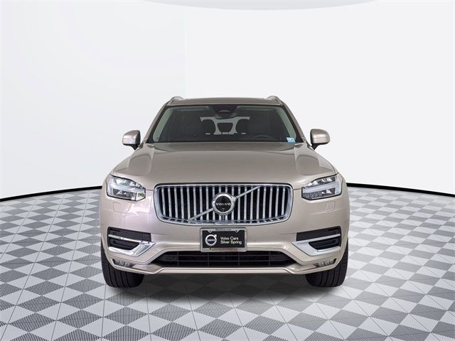 2024 Volvo XC90 Plus Bright Theme