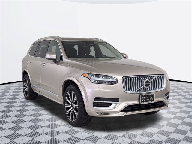 2024 Volvo XC90 Plus Bright Theme