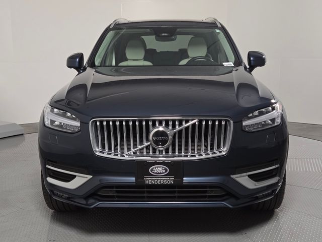 2024 Volvo XC90 Plus Bright Theme