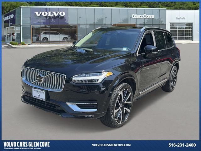 2024 Volvo XC90 Plus Bright Theme