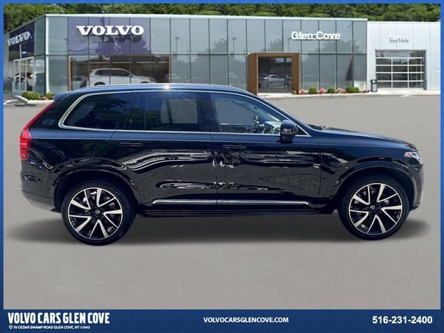 2024 Volvo XC90 Plus Bright Theme