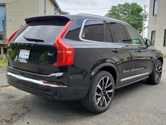 2024 Volvo XC90 Plus Bright Theme