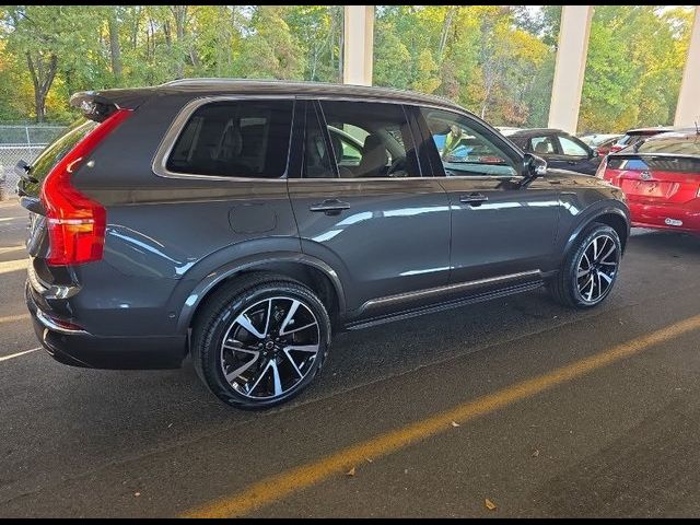 2024 Volvo XC90 Plus Bright Theme