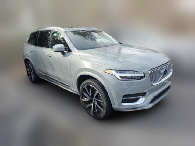 2024 Volvo XC90 Plus Bright Theme