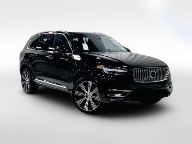 2024 Volvo XC90 Plus Bright Theme